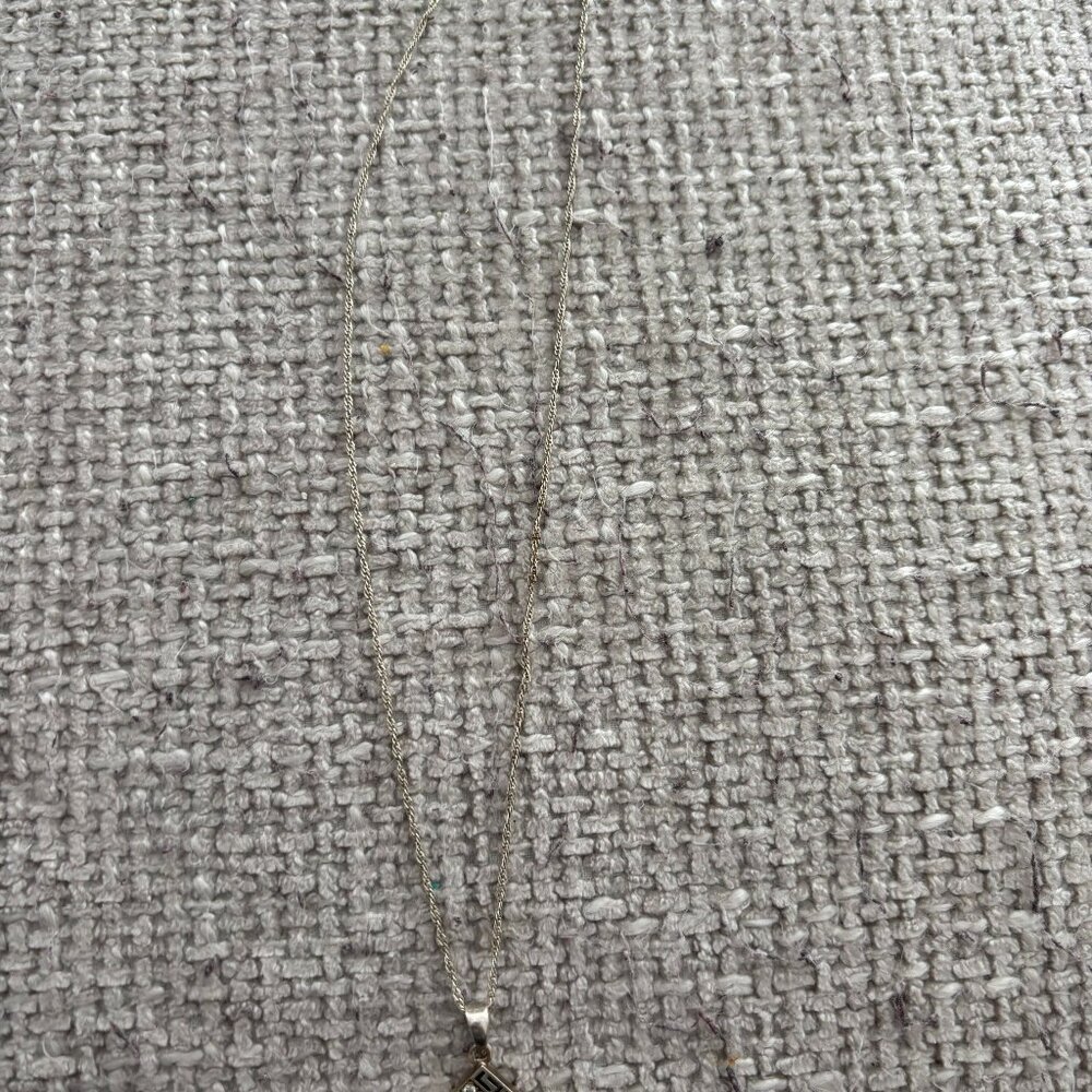 Italian Silver Necklace wtih Pendant